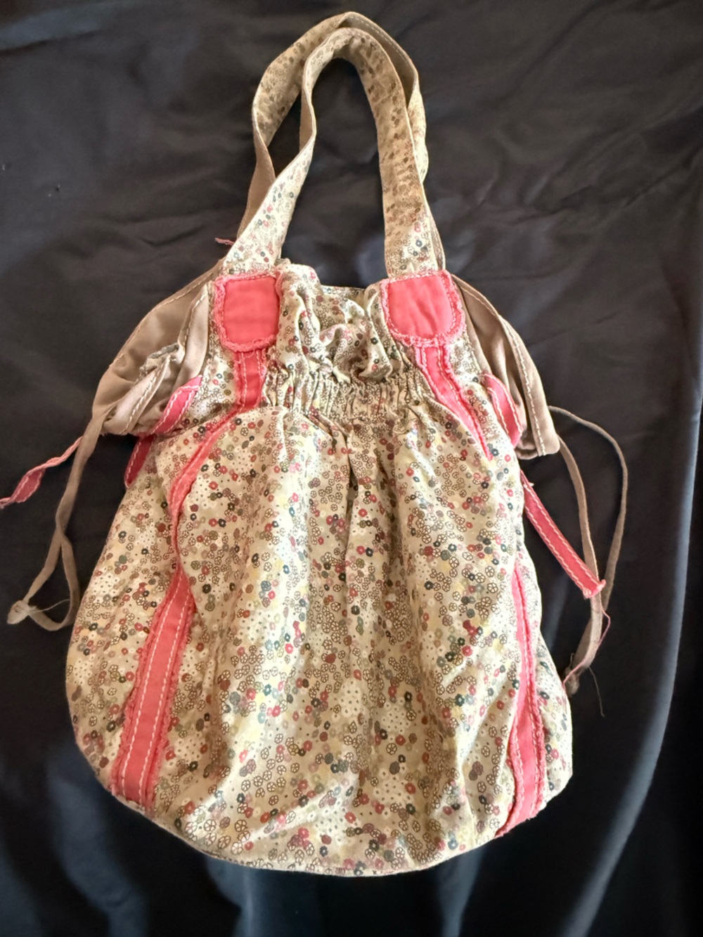 thirty-one Beige Floral Hobo with Pink Accents
